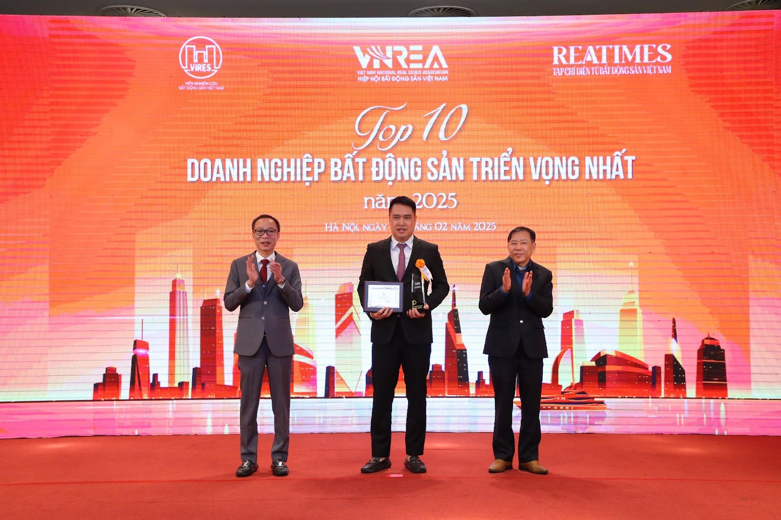 Nam Long vào Top 10 Doanh nghiệp bất động sản triển vọng nhất 2025