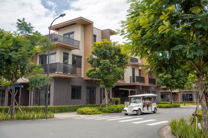 đại lý phân phối Izumi Canaria - Các tuyến đường nội khu tại dự án được quy hoạch bài bản.